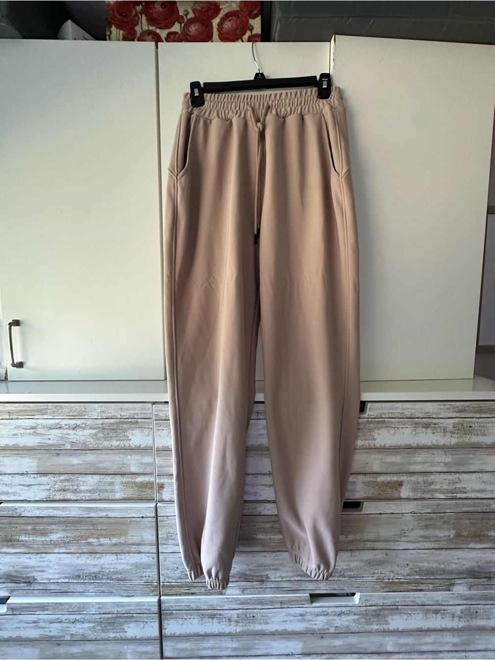 🤎 Olive Avenue Taupe Pull-On Jogger Pants Size M